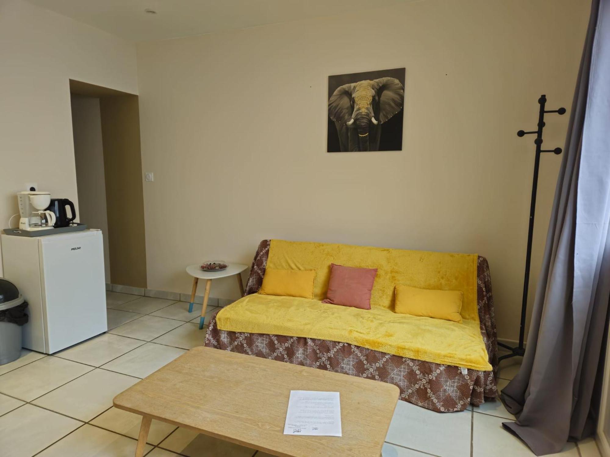 Vichy Apartment Bagian luar foto