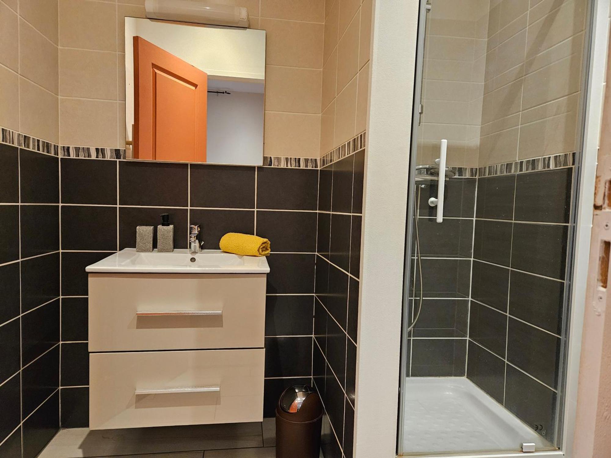 Vichy Apartment Bagian luar foto