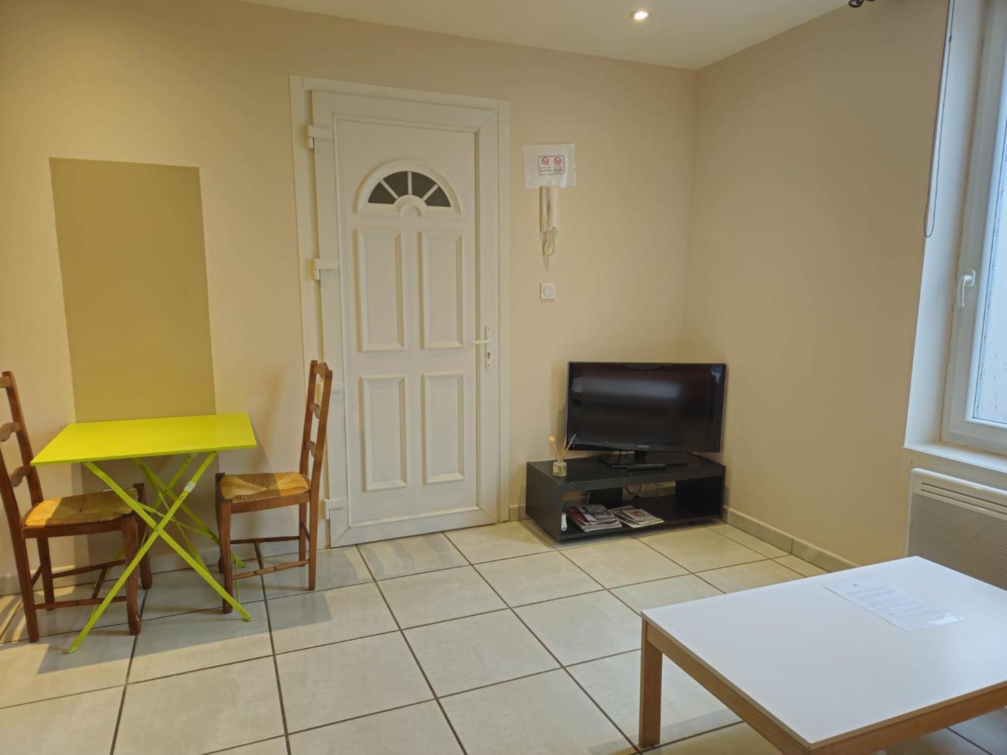 Vichy Apartment Bagian luar foto