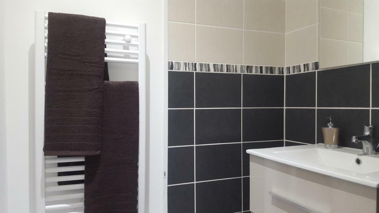 Vichy Apartment Bagian luar foto