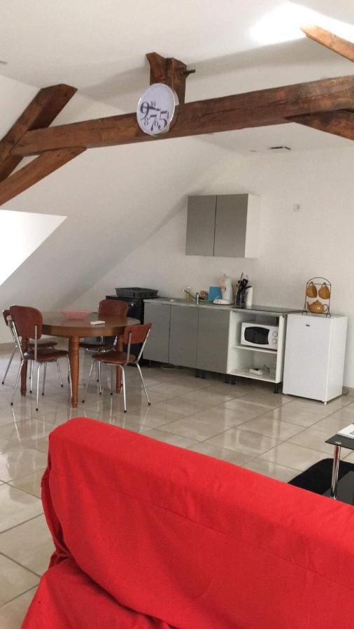 Vichy Apartment Bagian luar foto